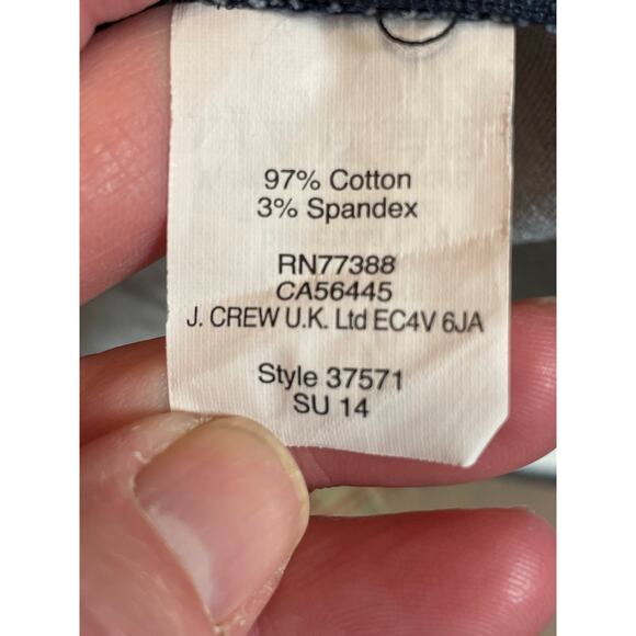 J.Crew stretch shorts‎ navy blue pineapple print size 10 women’s - Picture 5 of 6